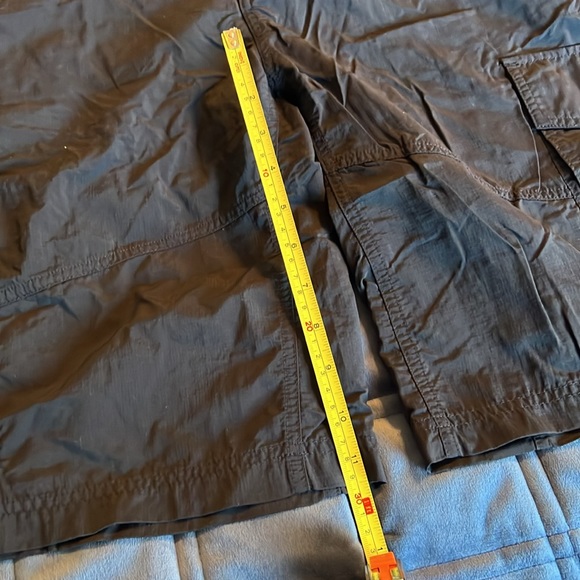 Columbia Omni-Shade shorts 34 - Picture 6 of 6